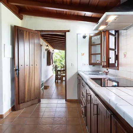 Country Side Sea View Вилла *